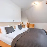 Upstalsboom Varel-dangast 4* Varel