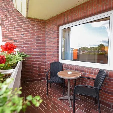 Upstalsboom Varel-dangast Hotel 4*