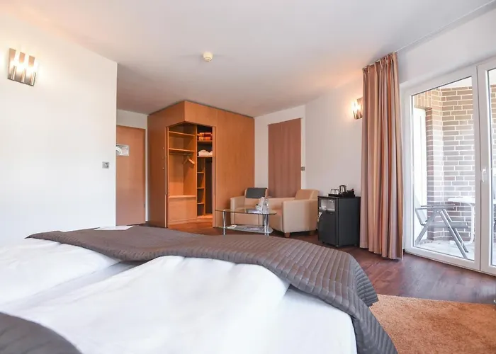 Upstalsboom Varel-dangast Hotel 4*